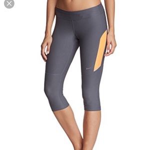 Nike Filament Running Capri Pants